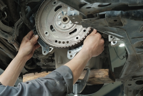 Key Differences in Transmission Servicing